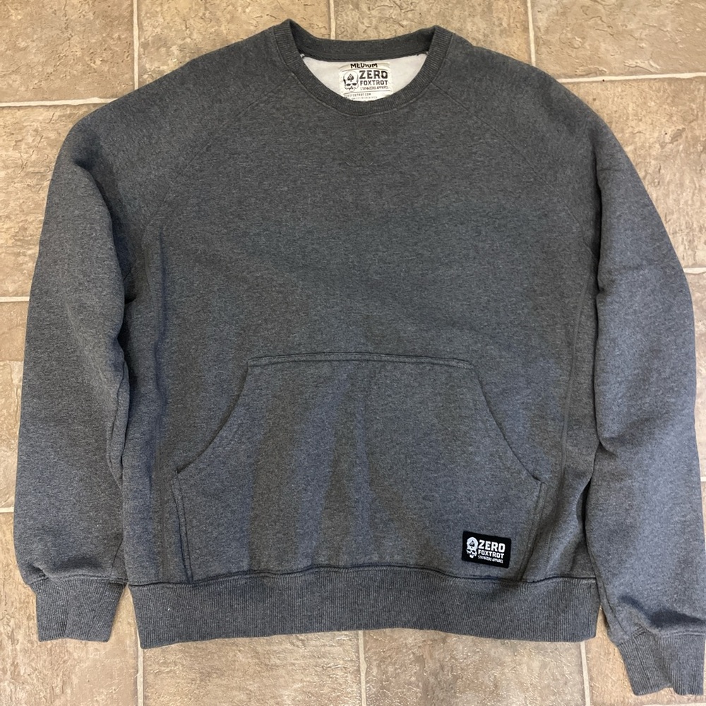 Point Zero Men's Charcoal Gray Crewneck Sweatshirt